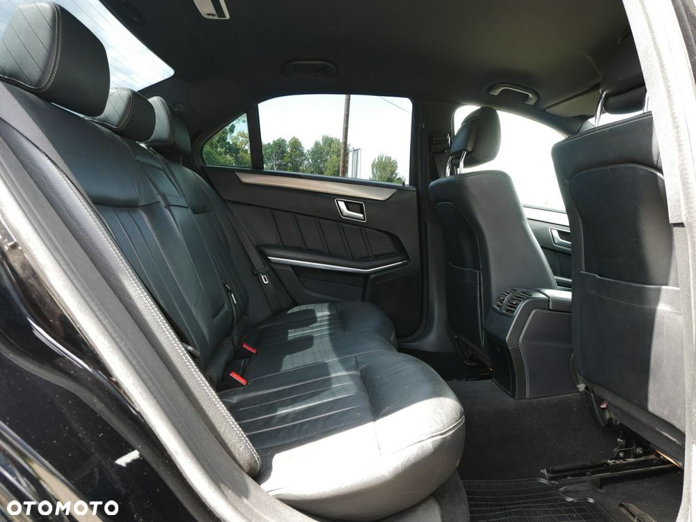 Mercedes-Benz Klasa E 250 (BlueTEC) d 9G-TRONIC - 18