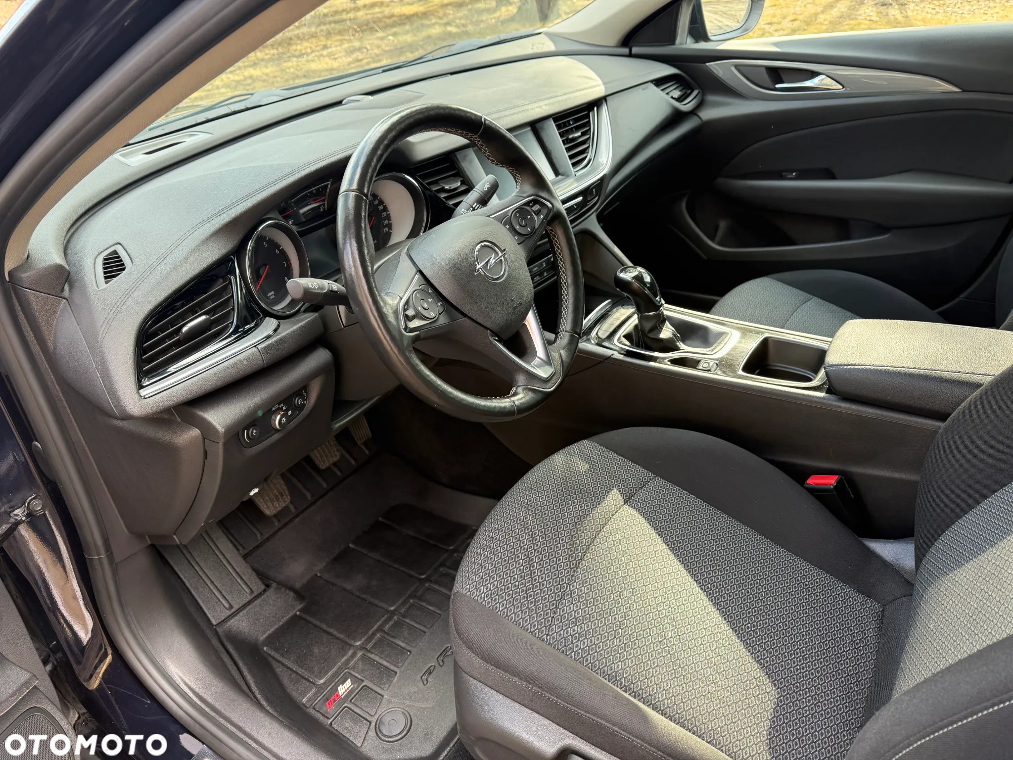 Opel Insignia 1.5 T GPF Exclusive S&S - 21