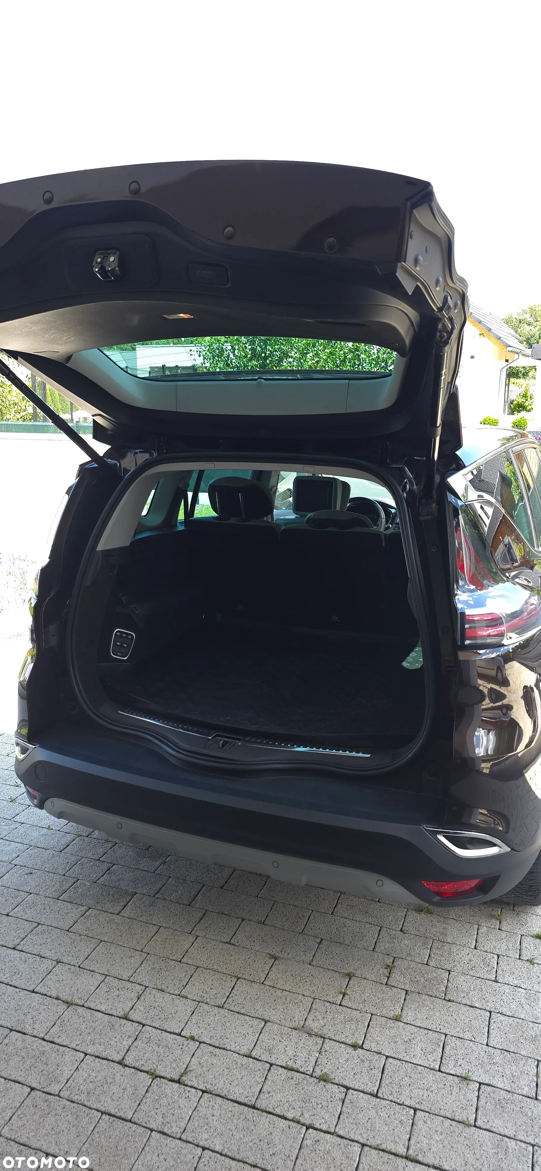 Renault Espace 1.6 dCi Energy Initiale Paris EDC 7os - 20
