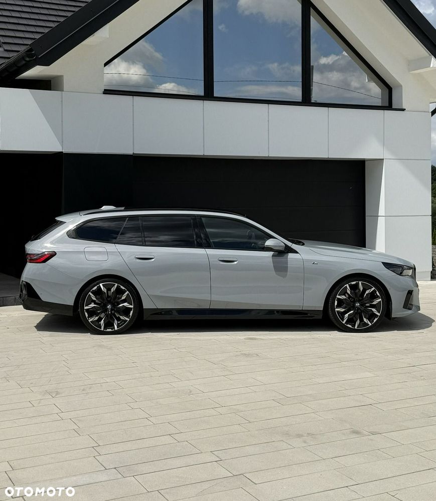BMW Seria 5 520d xDrive mHEV M Sport - 16