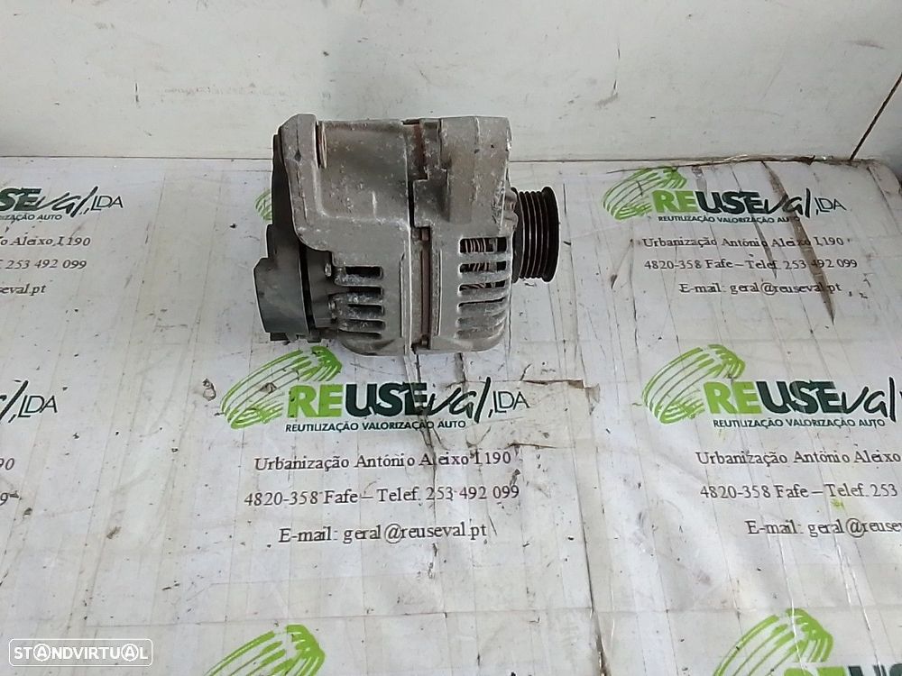 Alternador Opel Corsa D (S07) - 1