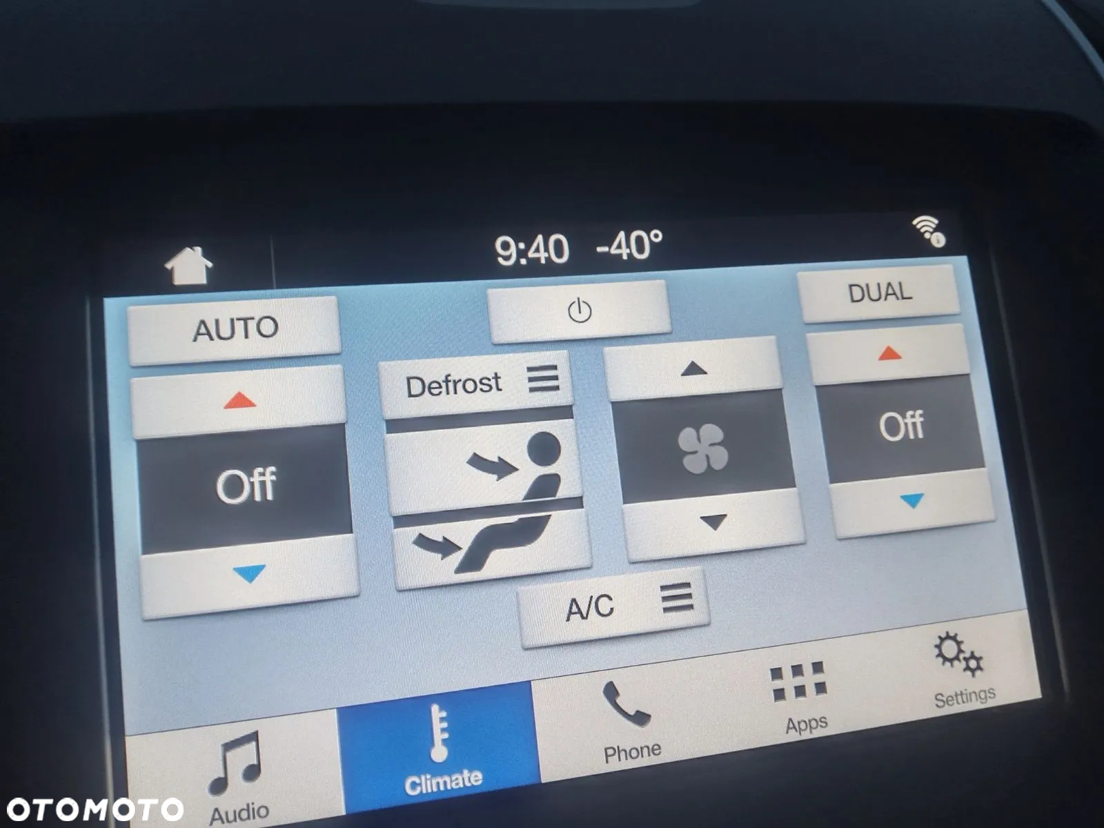 Ford Edge - 12