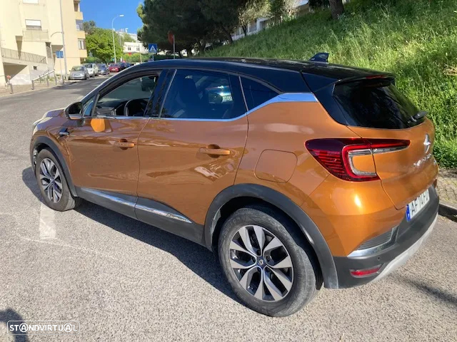 Renault Captur 1.6 E-Tech Plug-In Hybrid Techno - 2