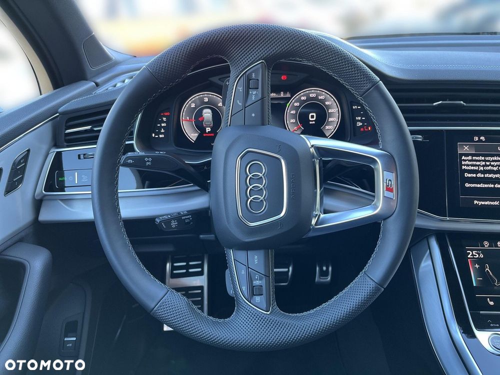 Audi Q7 - 12