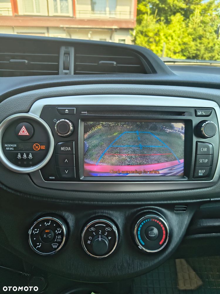 Toyota Yaris 1.33 Sol - 9