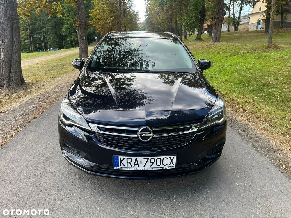 Opel Astra V 1.6 CDTI Dynamic - 3