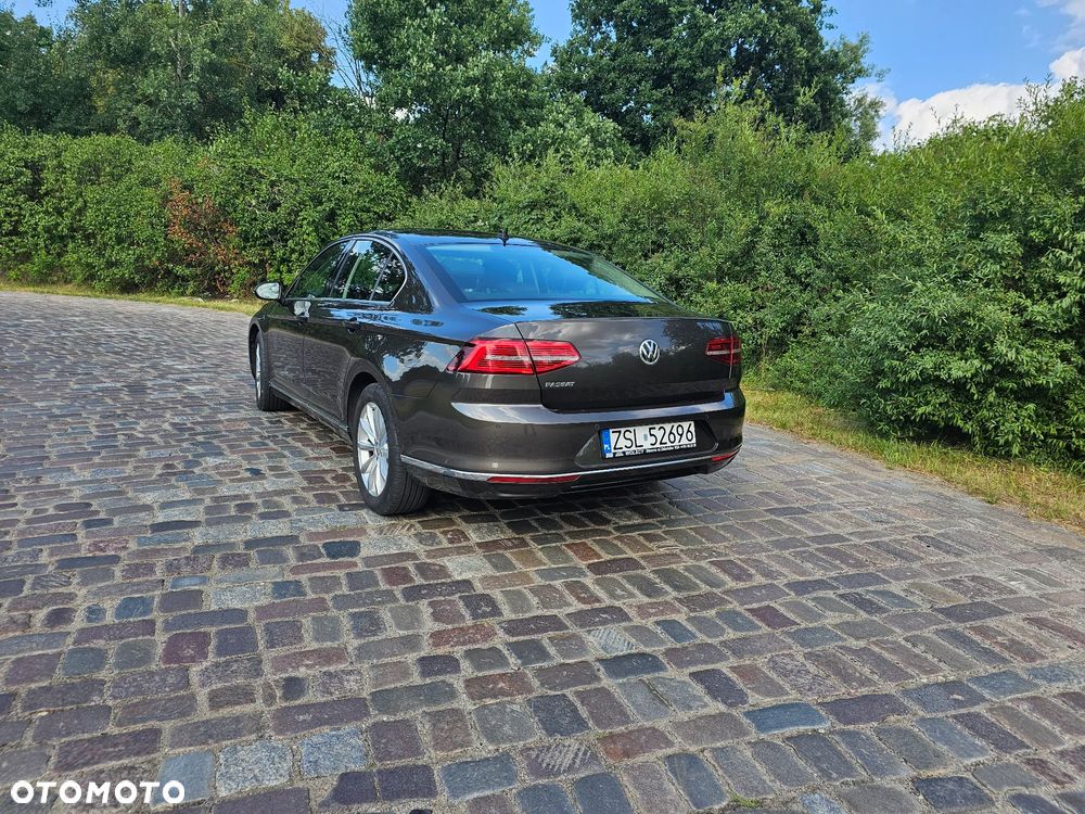 Volkswagen Passat 2.0 TDI BMT Highline DSG7 - 7