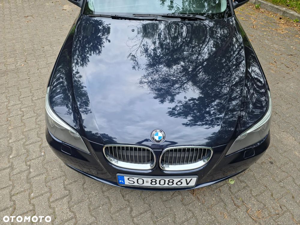 BMW Seria 5 525d Edition Sport - 16