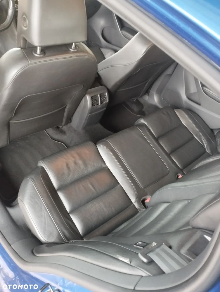 Volkswagen Golf - 19
