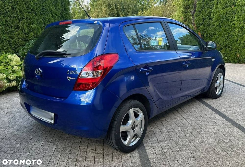 Hyundai i20 1.2 UEFA EURO 2012 Edition - 17