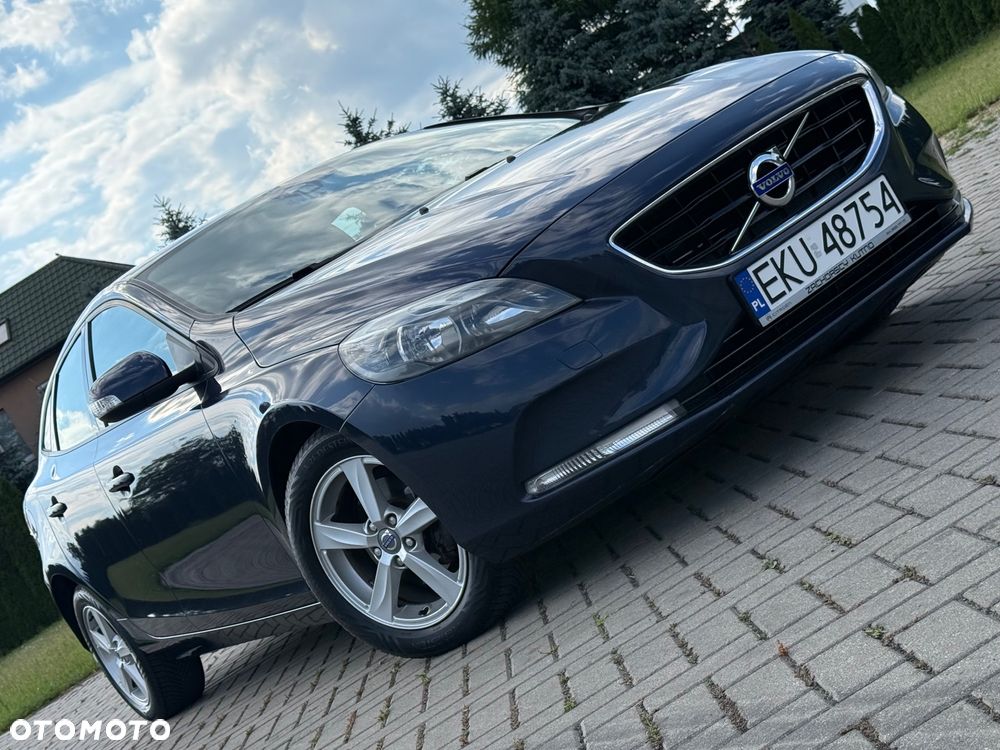 Volvo V40 - 20