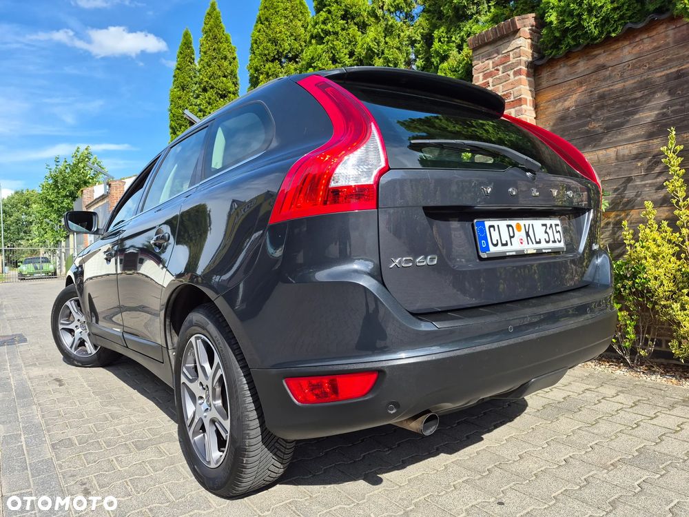 Volvo XC 60 - 11