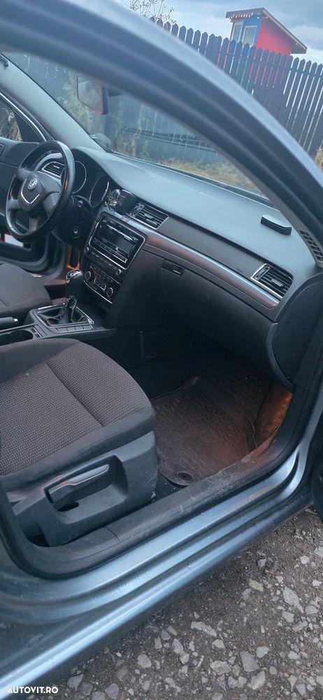 Skoda Superb 1.6 TDI FAMILY - 16