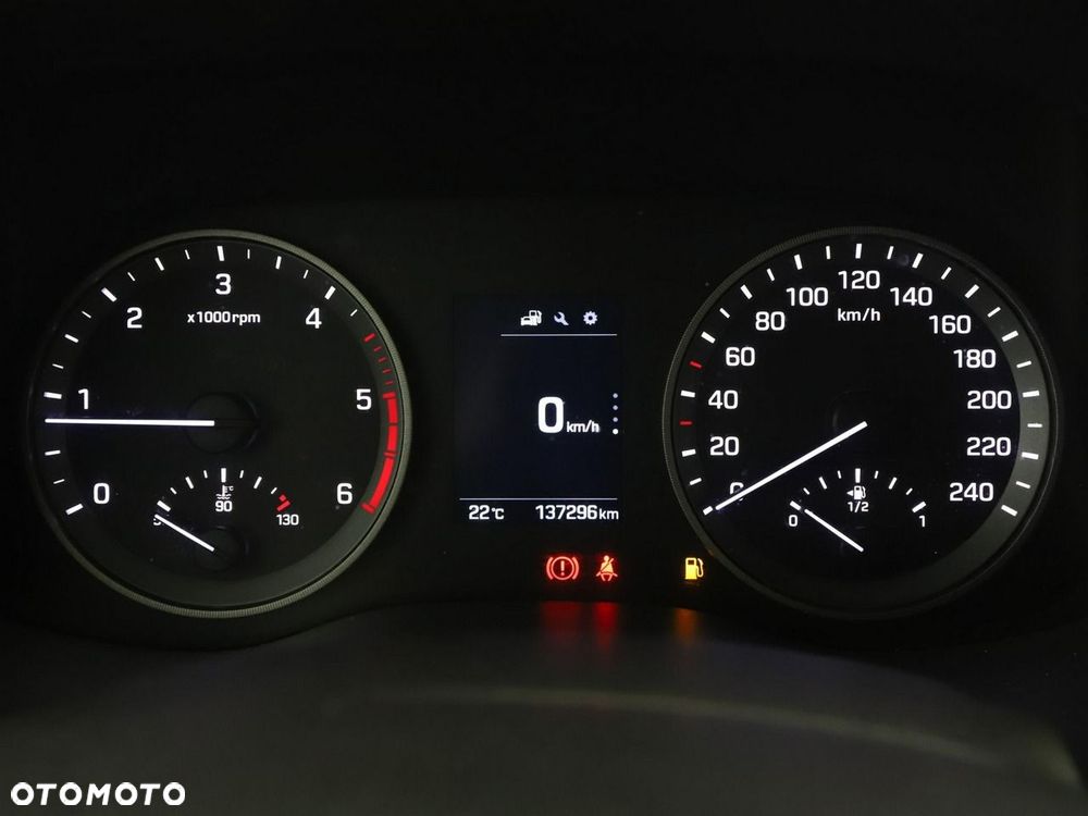Hyundai Tucson 1.7 CRDI BlueDrive Comfort 2WD - 23
