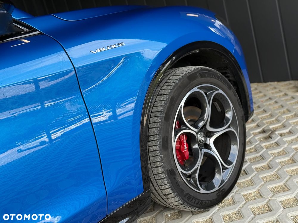 Alfa Romeo Stelvio 2.0 Turbo Veloce Q4 - 17