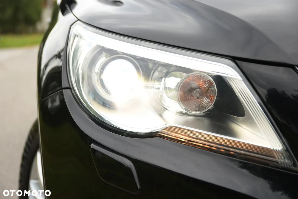 Volkswagen Tiguan - 18