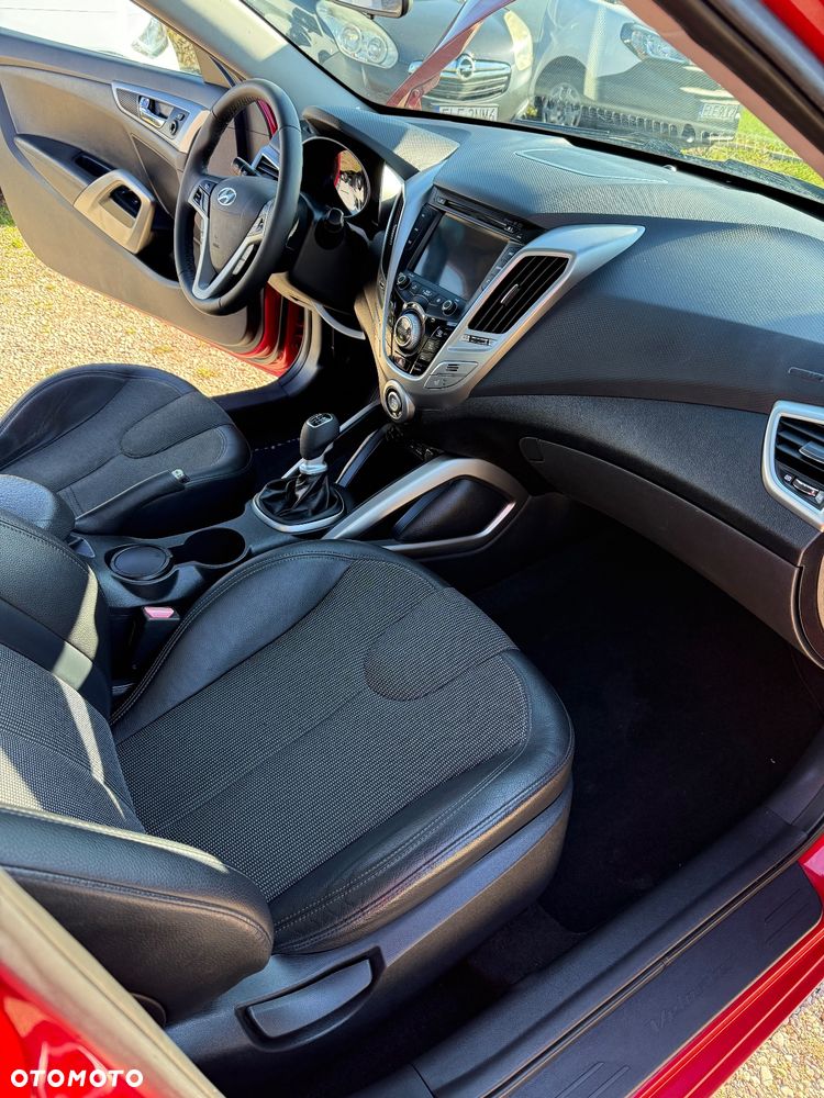Hyundai Veloster 1.6 GDI Style - 10