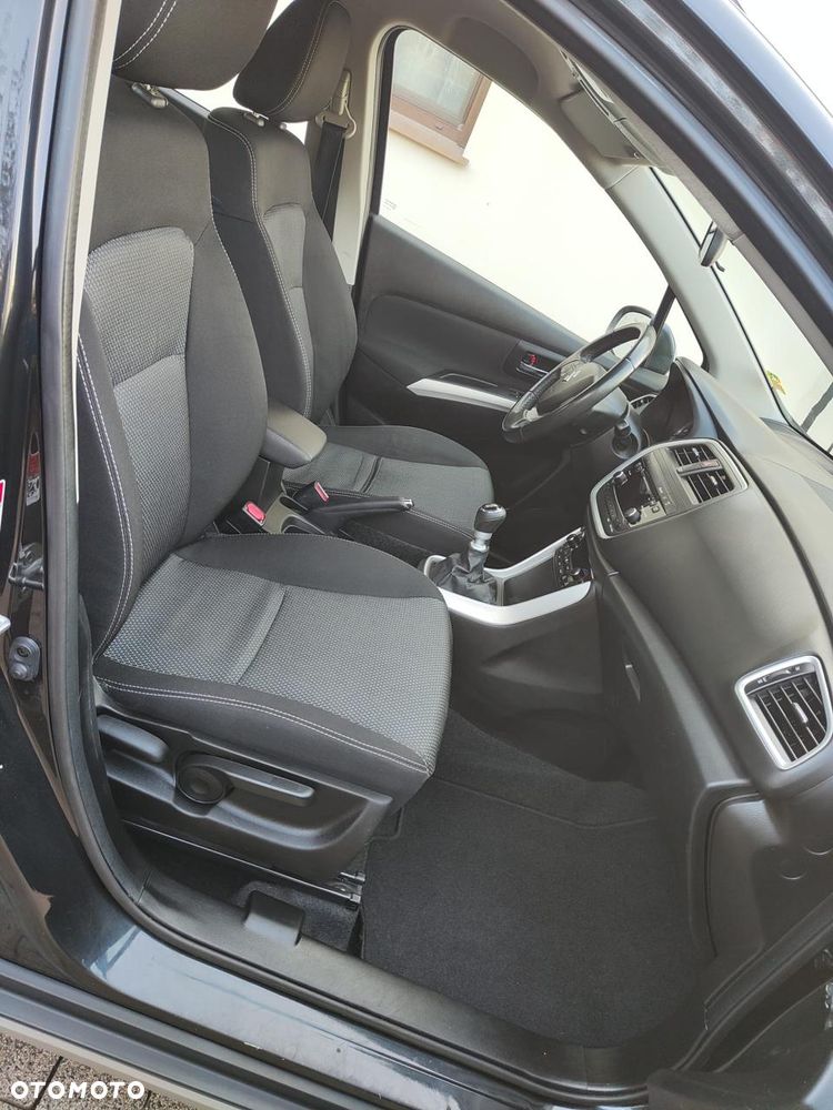 Suzuki SX4 S-Cross 1.6 DDiS Allgrip Comfort+ - 10