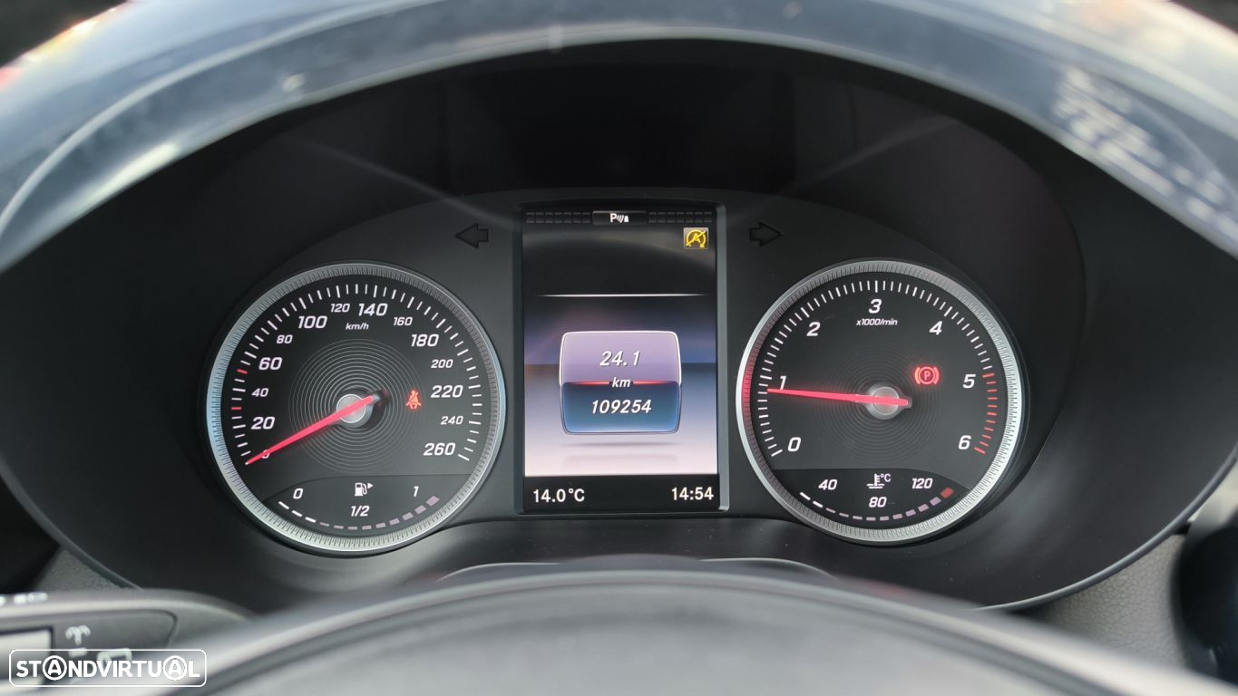 Mercedes-Benz C 180 BlueTEC Exclusive - 8