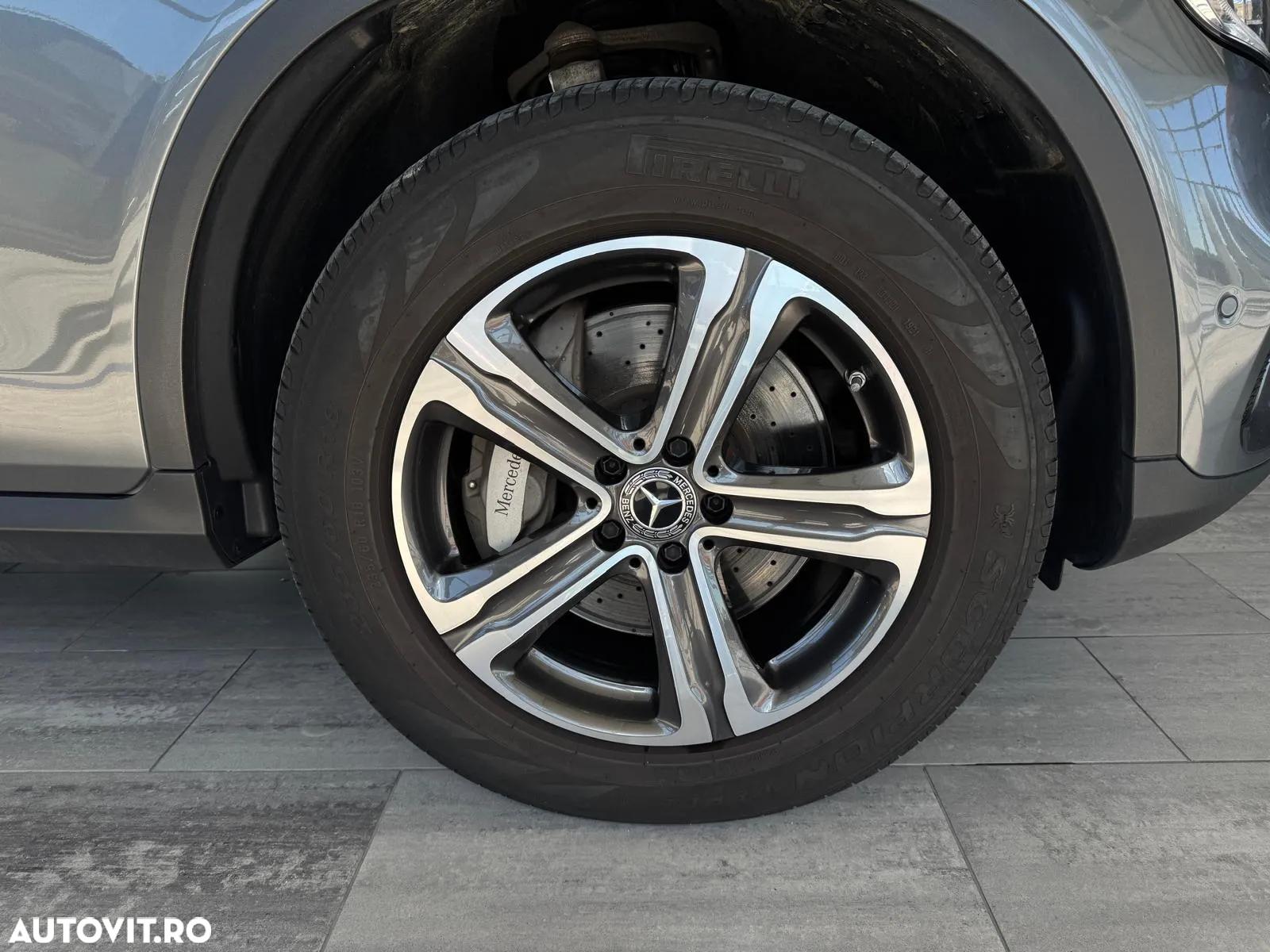 Mercedes-Benz GLC 300 de 4Matic 9G-TRONIC - 28