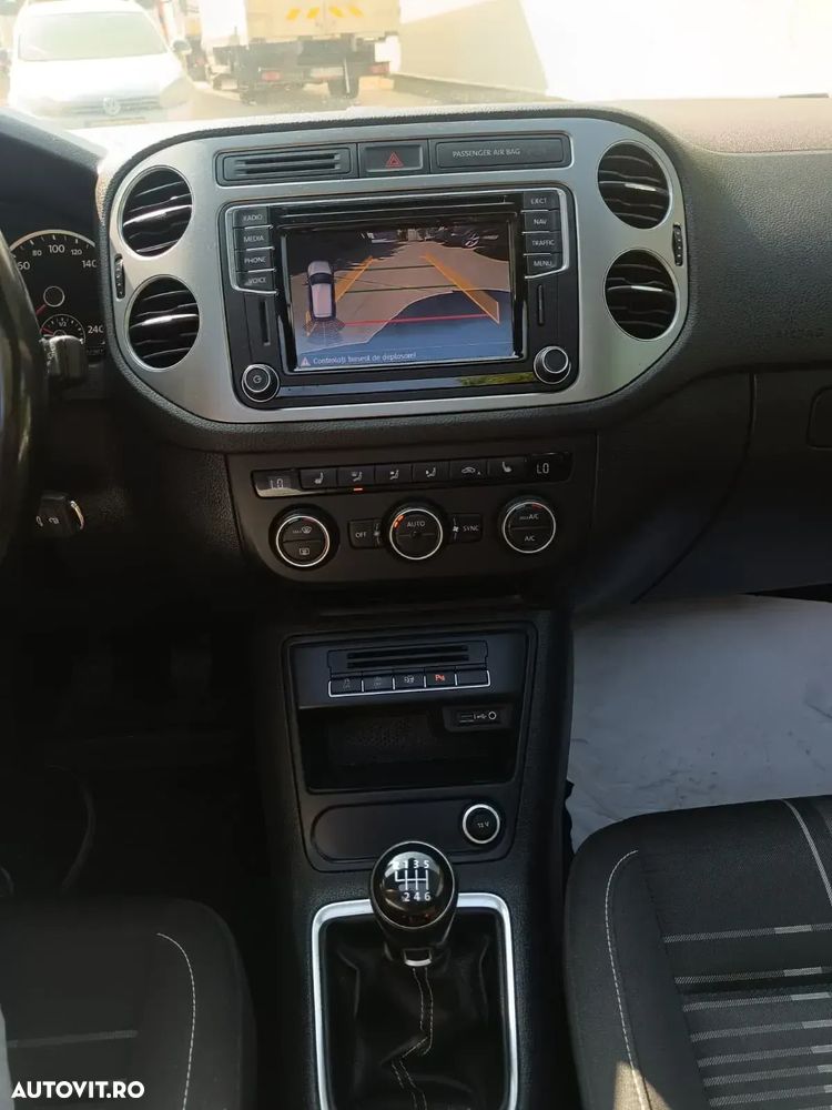 Volkswagen Tiguan 2.0 TDI DPF 4Motion Lounge Sport & Style - 6