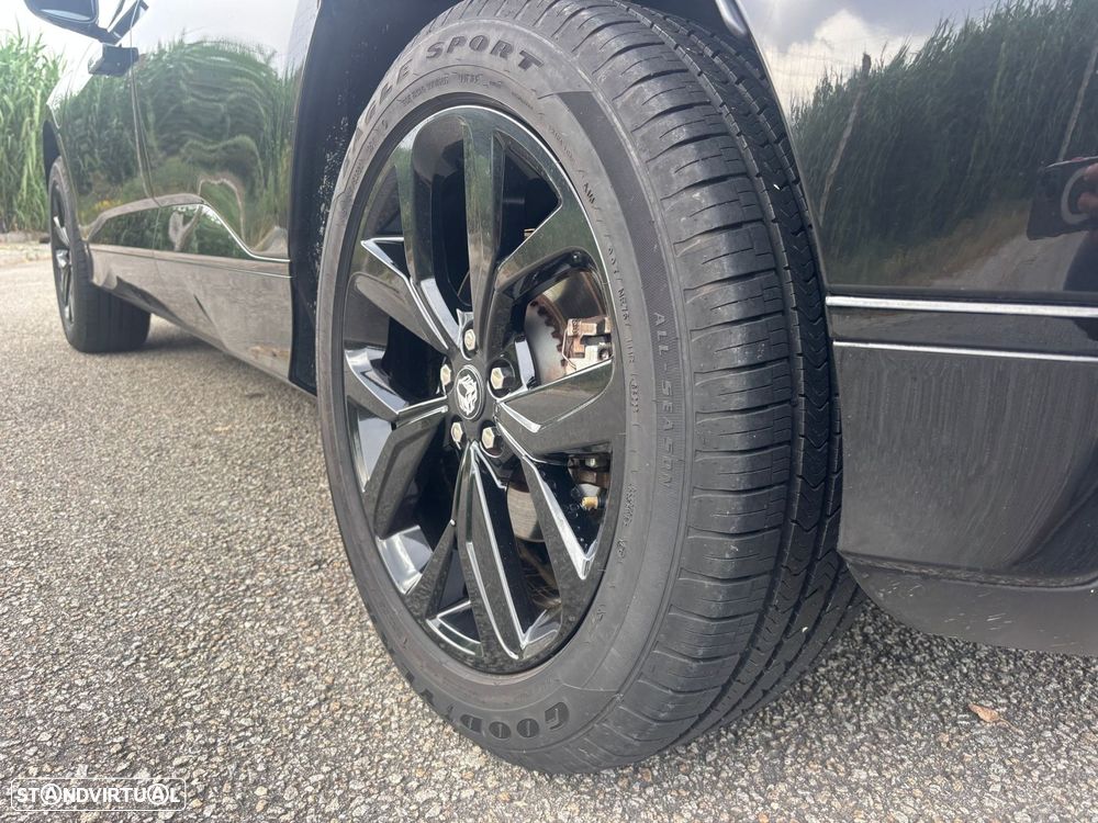 Jaguar I-Pace EV400 R-Dynamic HSE AWD - 13