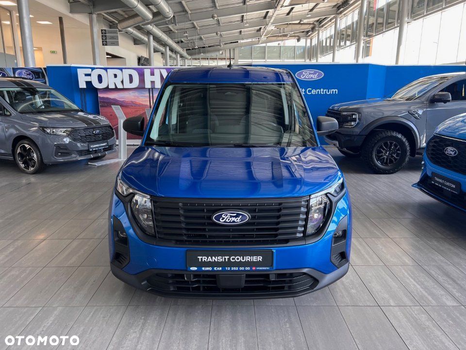 Ford Transit Courier - 2