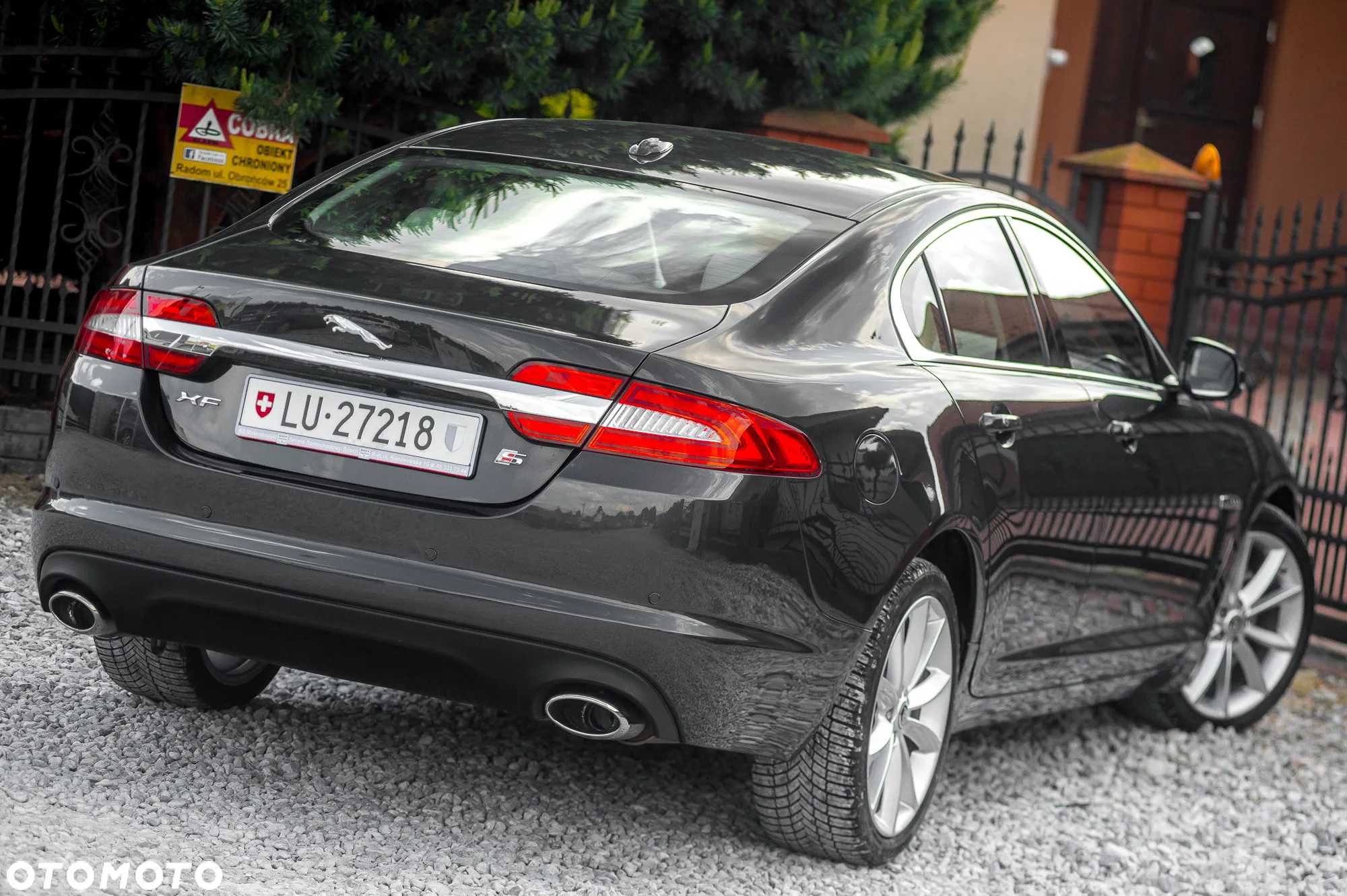 Jaguar XF 3.0 V6 Diesel S Luxury - 12