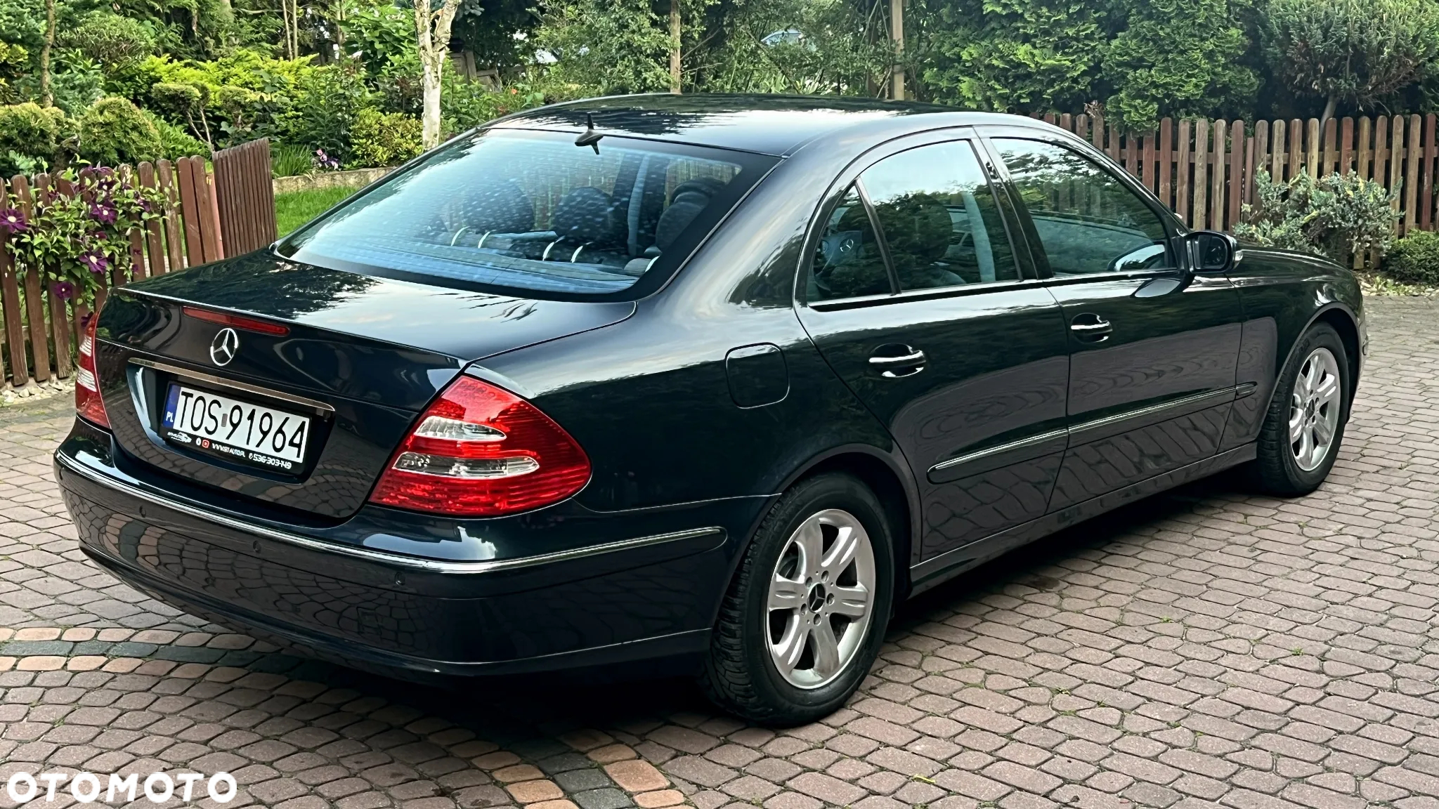Mercedes-Benz Klasa E - 15