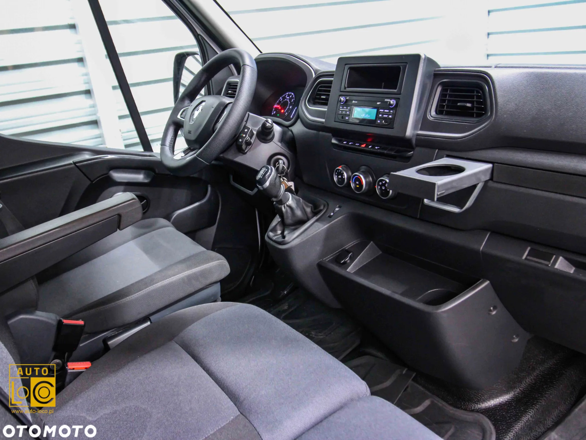 Renault MASTER BRYGADÓWKA 6 OSÓB - 17