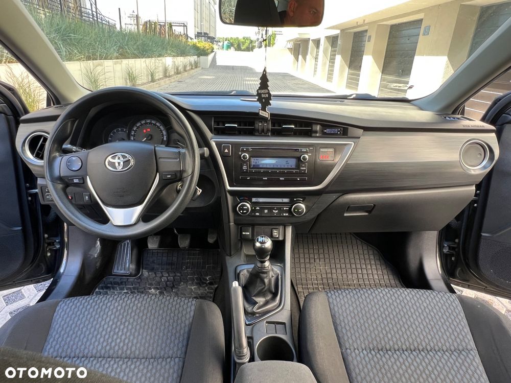 Toyota Auris 1.4 D-4D Active - 13
