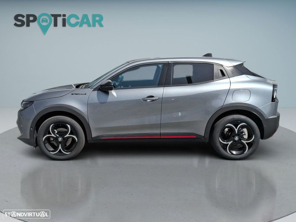 Alfa Romeo Junior 1.2 Speciale eDCT6 — fotografia 4