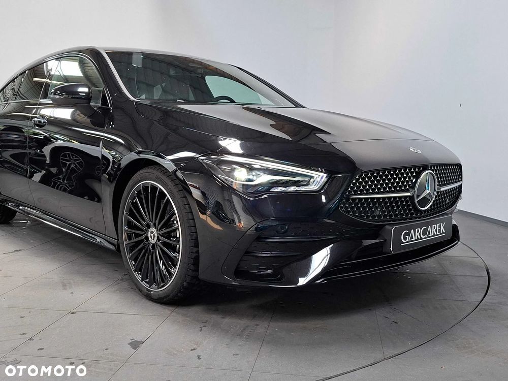 Mercedes-Benz CLA 220 d AMG Line 8G-DCT - 8