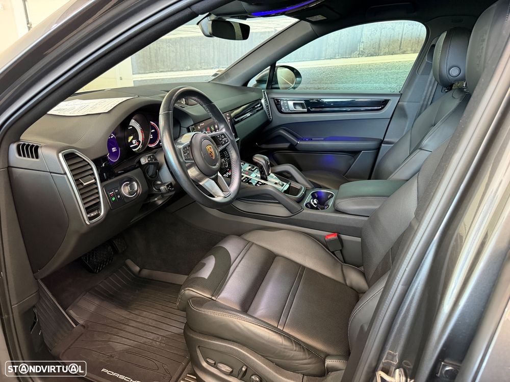 Porsche Cayenne Coupé E-Hybrid Platinum Edition - 14