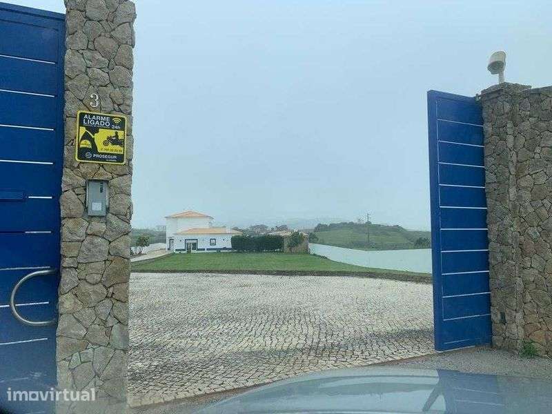 Quintinha de sonho moradia e piscina  junto E.N. 247 e 12 km Ericeira - Grande imagem: 2/9