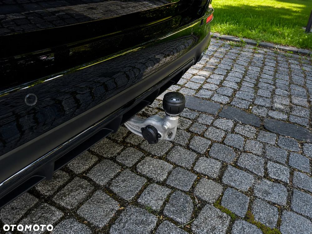 Mercedes-Benz Klasa E 220 d 4Matic 9G-TRONIC Edition AMG Line - 22