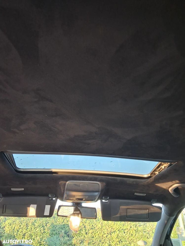 Volkswagen Golf 2.0 FSI GTI - 11