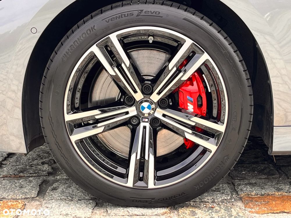 BMW Seria 3 330i xDrive M Sport sport - 14