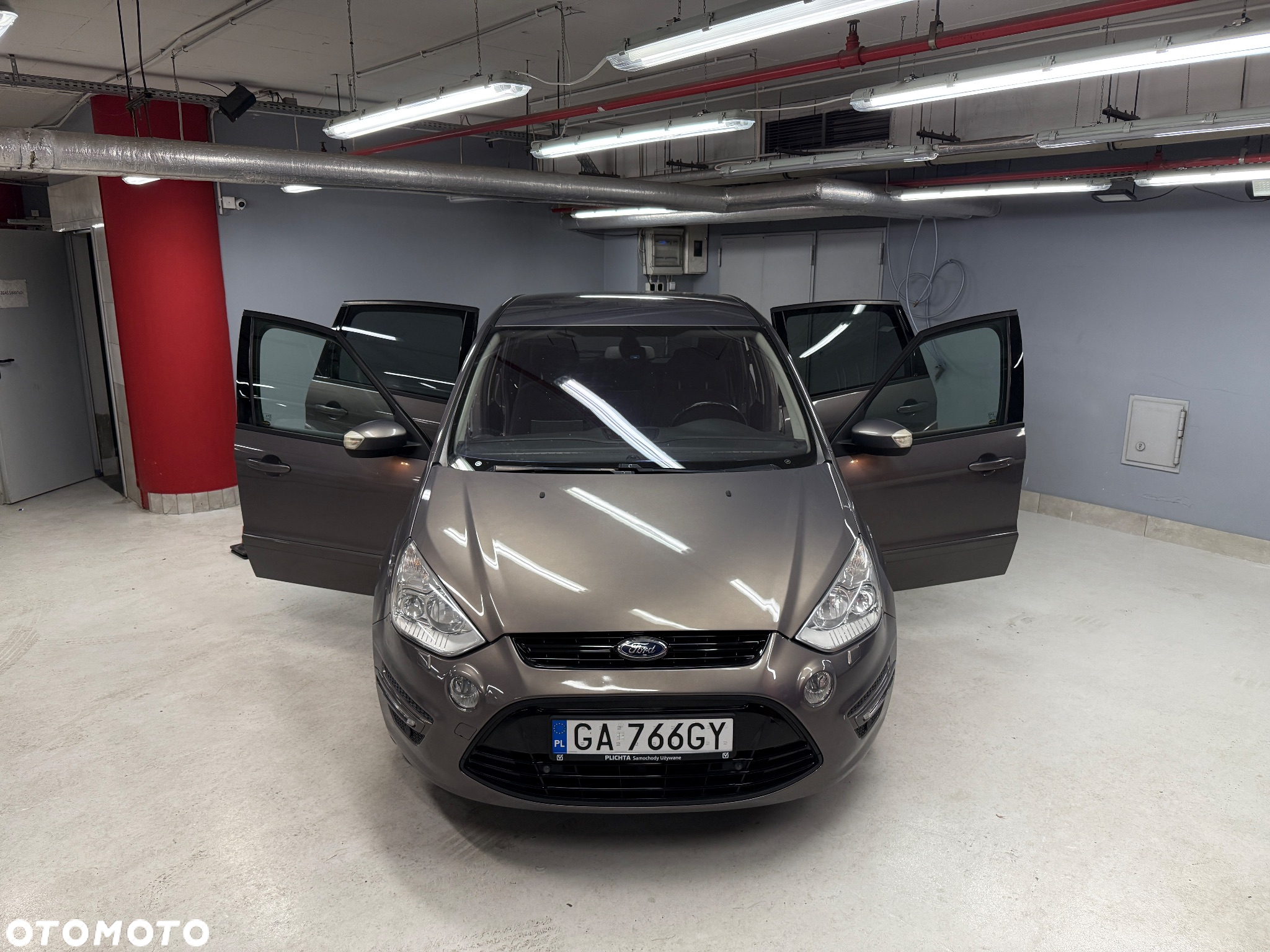 Ford S-Max 1.6 T Trend - 11