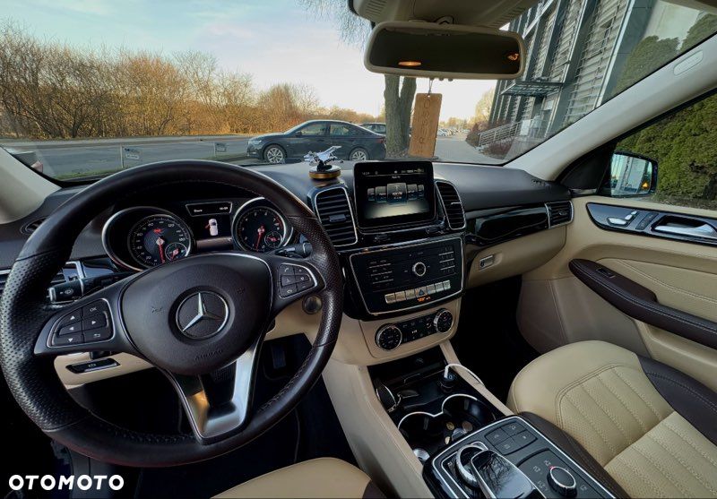 Mercedes-Benz GLE - 3