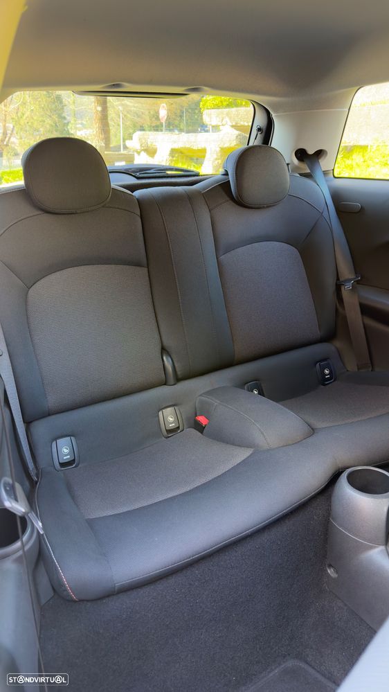 MINI 3 Portas One D Metropolitan - 18