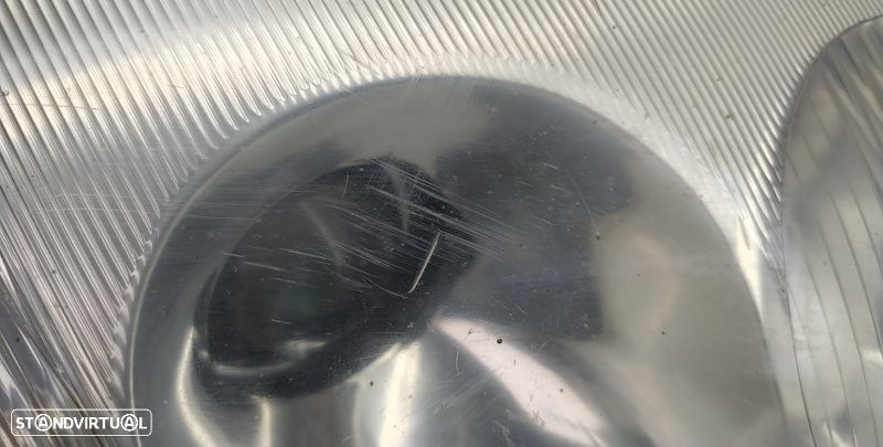 Farol Direito Renault Clio Ii (Bb_, Cb_) - 2