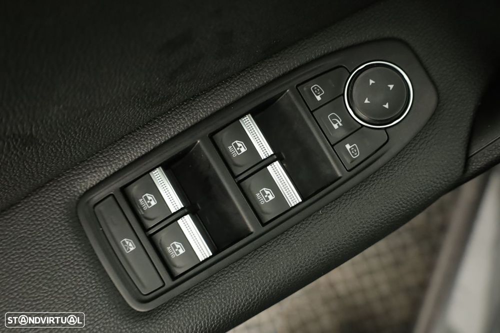 Renault Captur 1.0 TCe Techno - 21