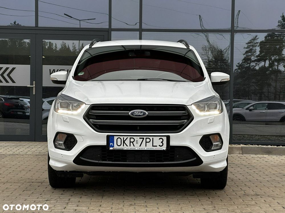 Ford Kuga 1.5 EcoBoost 2x4 ST-Line - 6