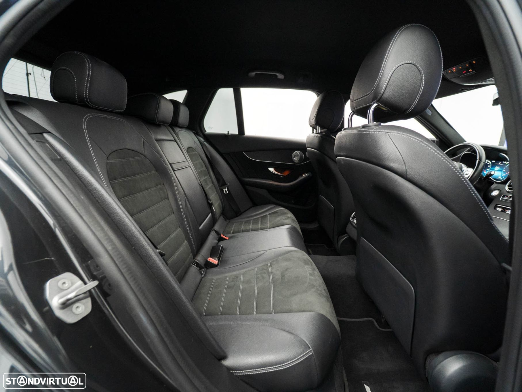 Mercedes-Benz C 300 de AMG Line - 39