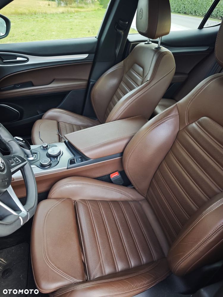 Alfa Romeo Stelvio 2.0 Turbo Super Q4 - 12