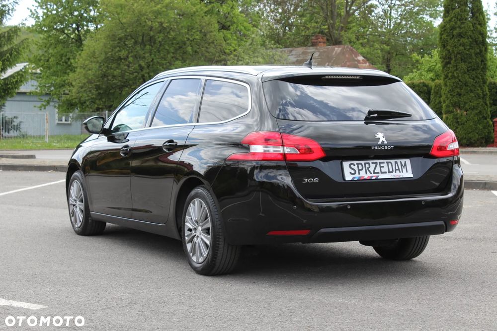 Peugeot 308 BlueHDi 130 EAT8 Stop & Start Allure Pack - 12