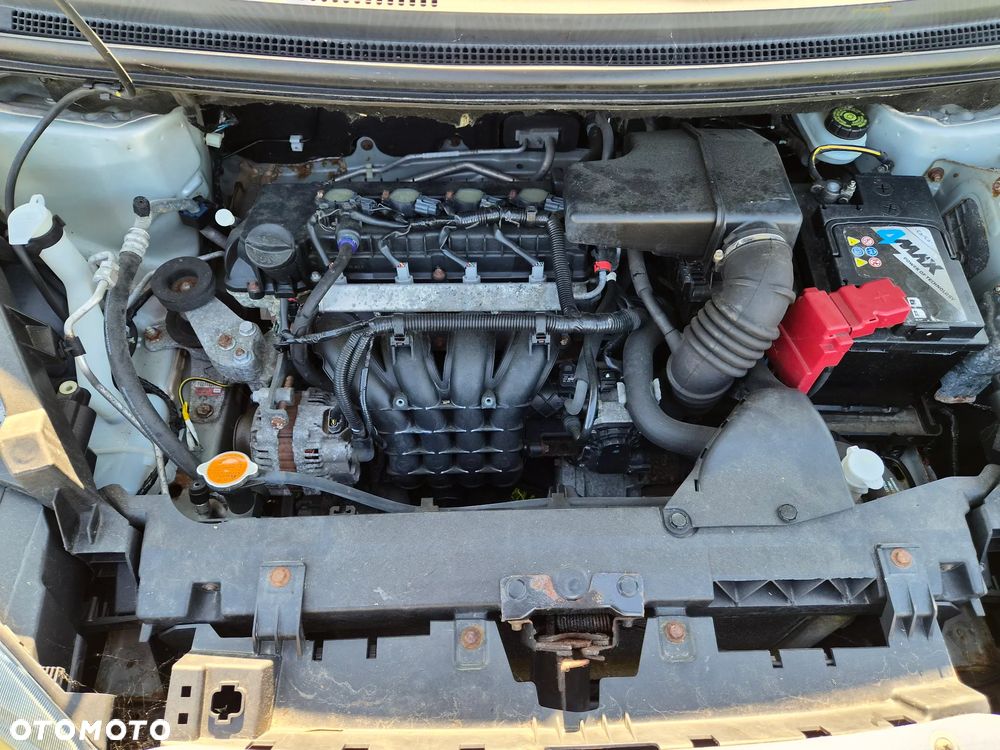 Mitsubishi Colt - 31