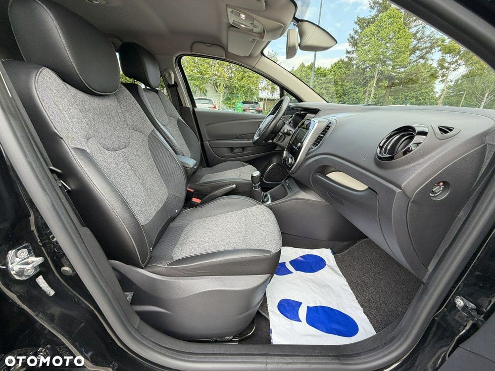 Renault Captur - 37