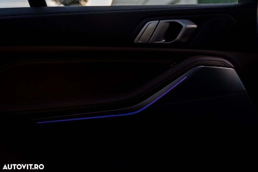 BMW X5 M M50d - 24